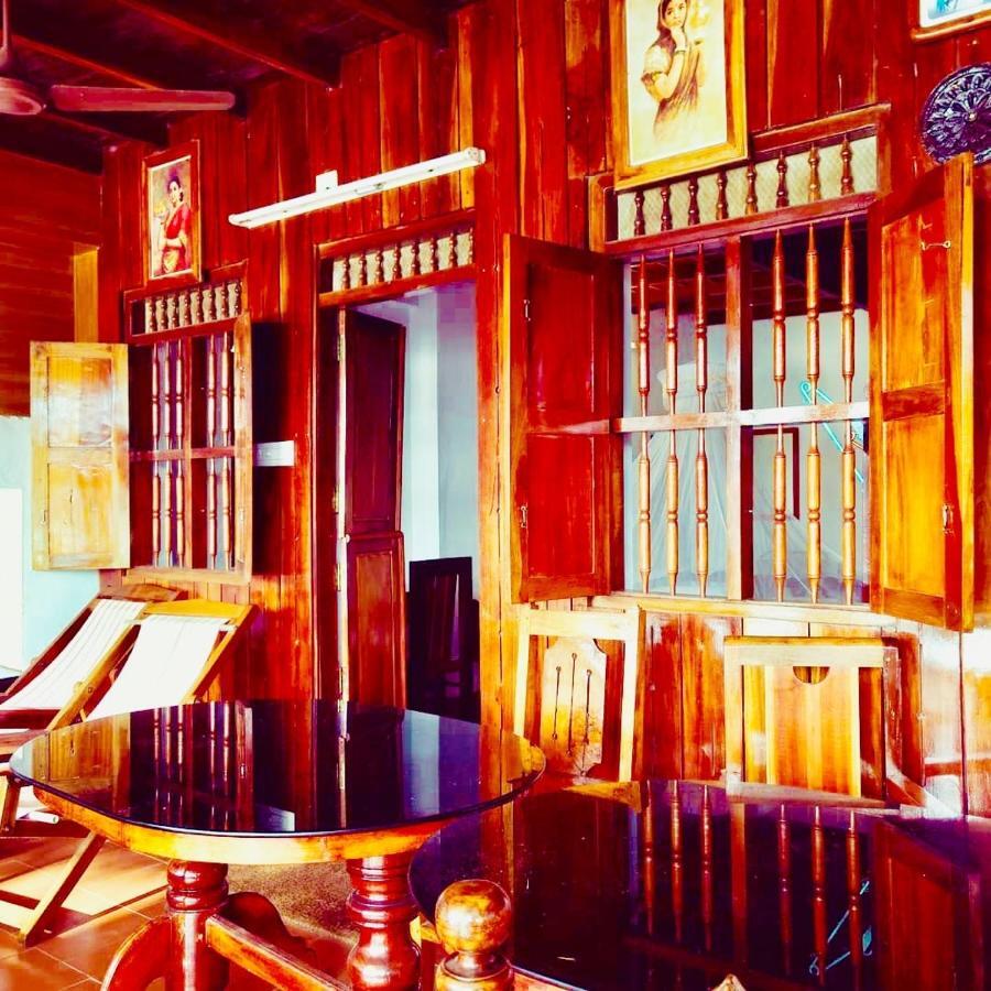Malayalam Lake Resort Alappuzha ภายนอก รูปภาพ